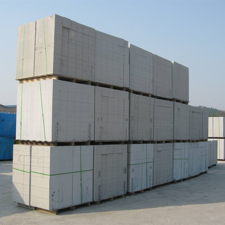 开化宁波台州金华厂家：加气砼砌块墙与粘土砖墙造价比照分析